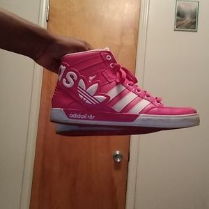 Adidas shoes women size 7